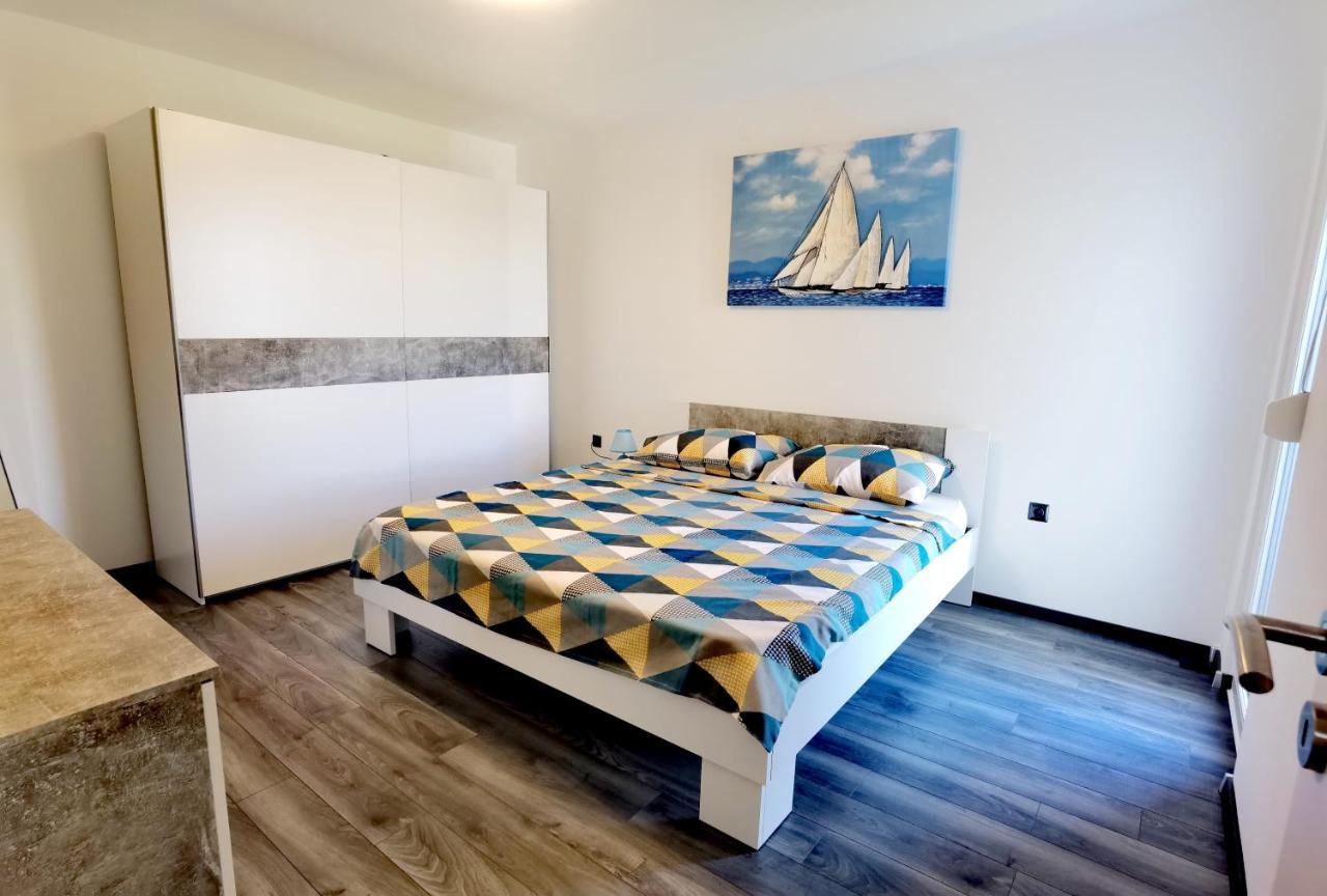 Apartment Pek Crikvenica Exterior foto